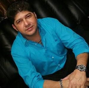 Meet your Posher, Robson